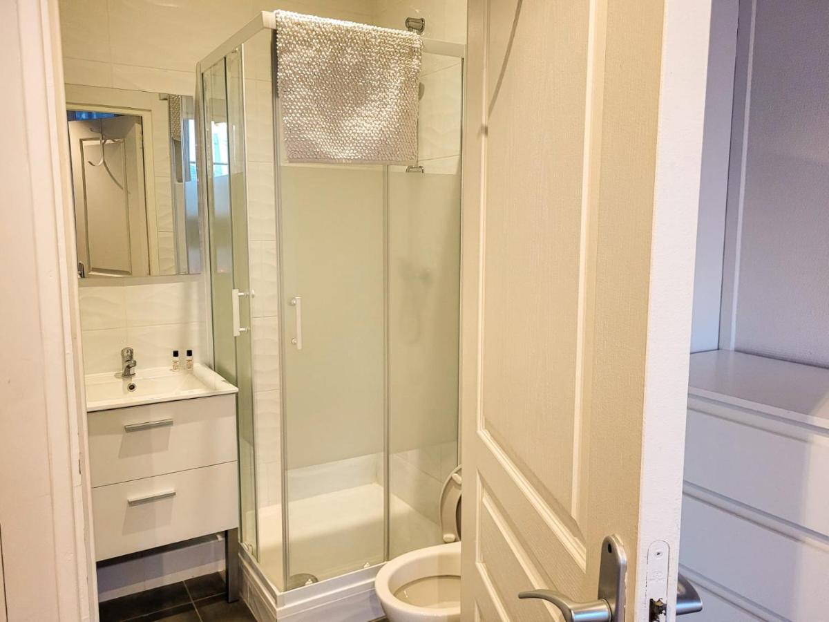 Suite Oxymore Лион Экстерьер фото